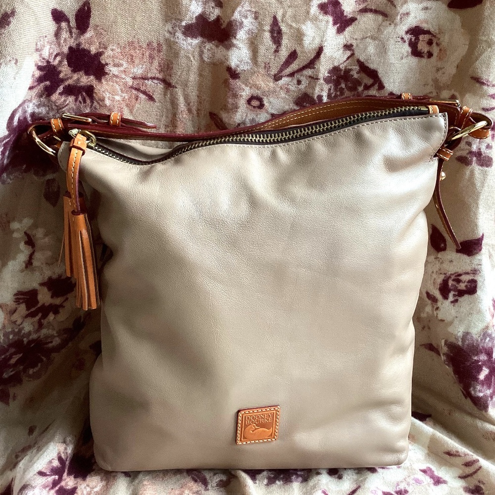 Authentic Dooney&Bourke Large Leather Bucket Satchel Shoulder Carry Handbag🦋